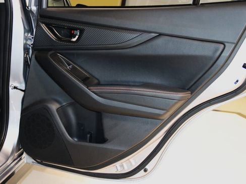 Used 2023 Subaru Crosstrek 2.5i Limited w/ Moonroof Package image 65