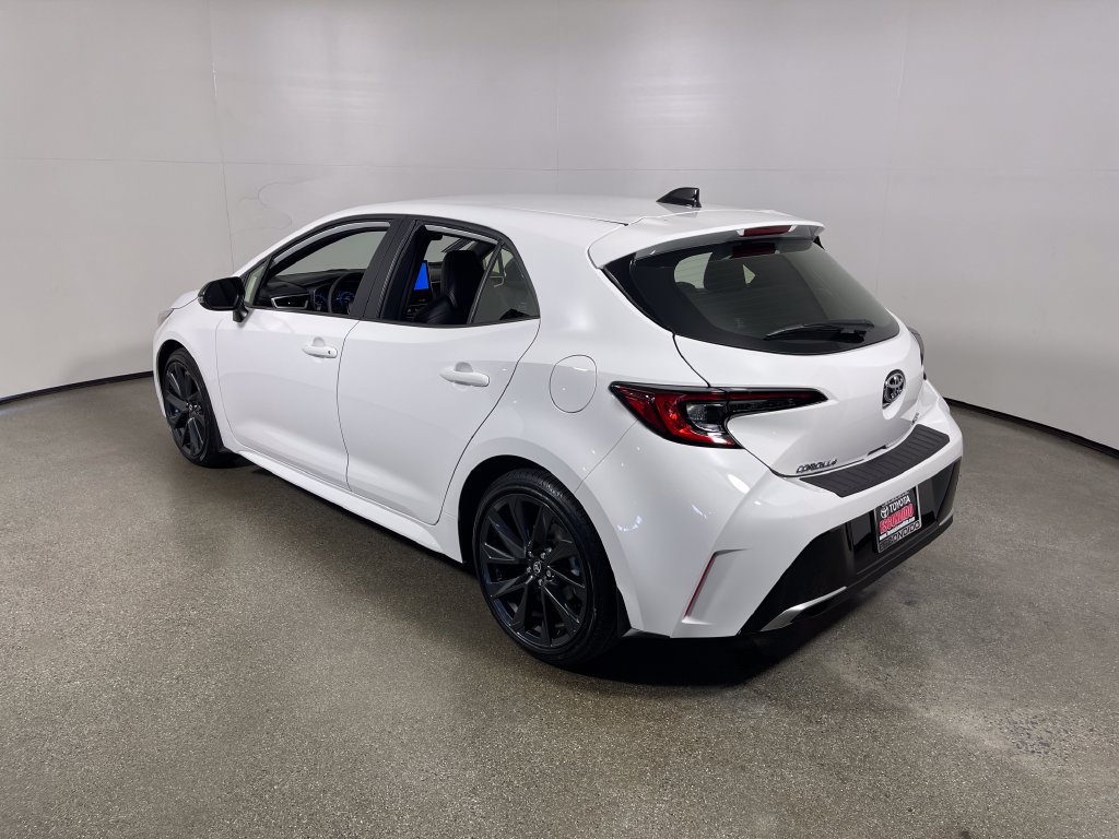 Certified 2027 Toyota Corolla XSE FWD image 5