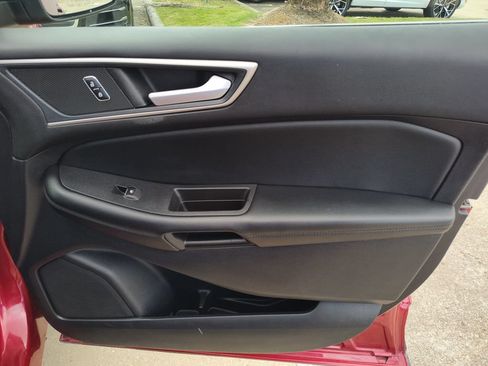 Used 2021 Ford Edge SEL w/ Convenience Package FWD image 34
