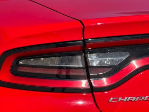 Used 2022 Dodge Charger SXT image 11
