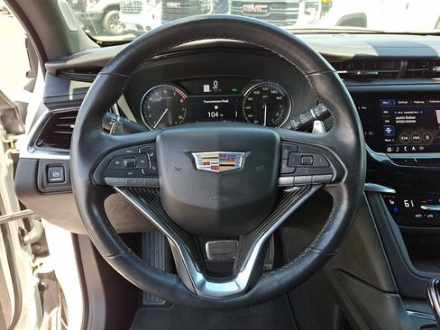 Used 2022 Cadillac XT6 Sport AWD/4WD image 22