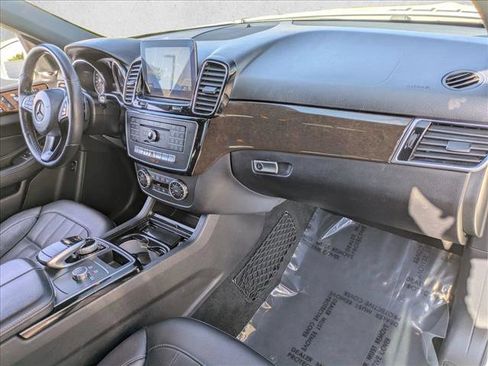 Used 2018 Mercedes-Benz GLE 350 image 20