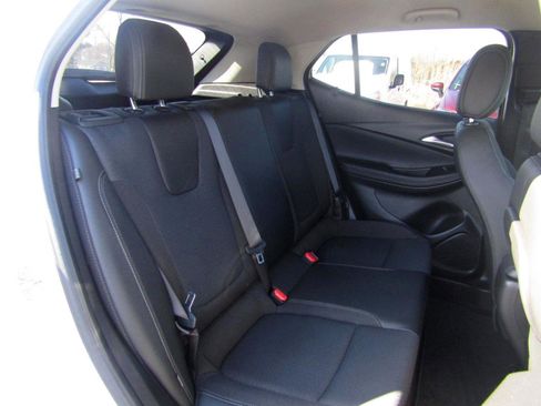 Used 2021 Buick Encore GX Preferred w/ Cold Weather Comfort Package image 25