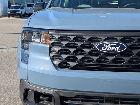 New 2025 Ford Maverick XLT w/ XLT Luxury Package image 10