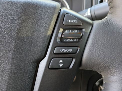 New 2026 Nissan Frontier SV w/ SV Convenience Package image 17