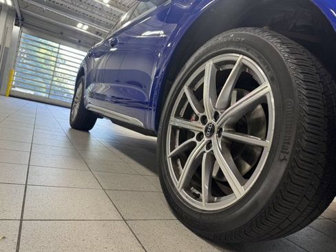 Certified 2023 Audi SQ5 Premium Plus w/ Premium Plus Package AWD/4WD image 9