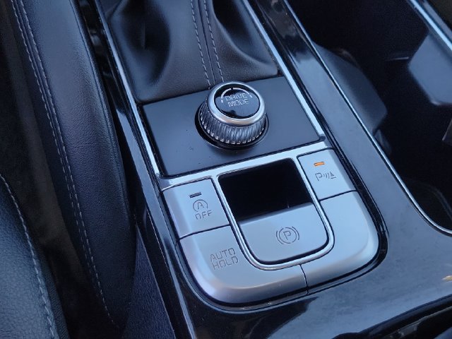 Used 2024 Kia Telluride EX w/ EX Captain's Chair Package FWD image 30