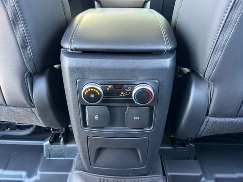 Used 2024 Ford Explorer XLT w/ Equipment Group 202A AWD/4WD image 30