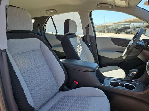 Certified 2022 Chevrolet Equinox LS FWD image 31
