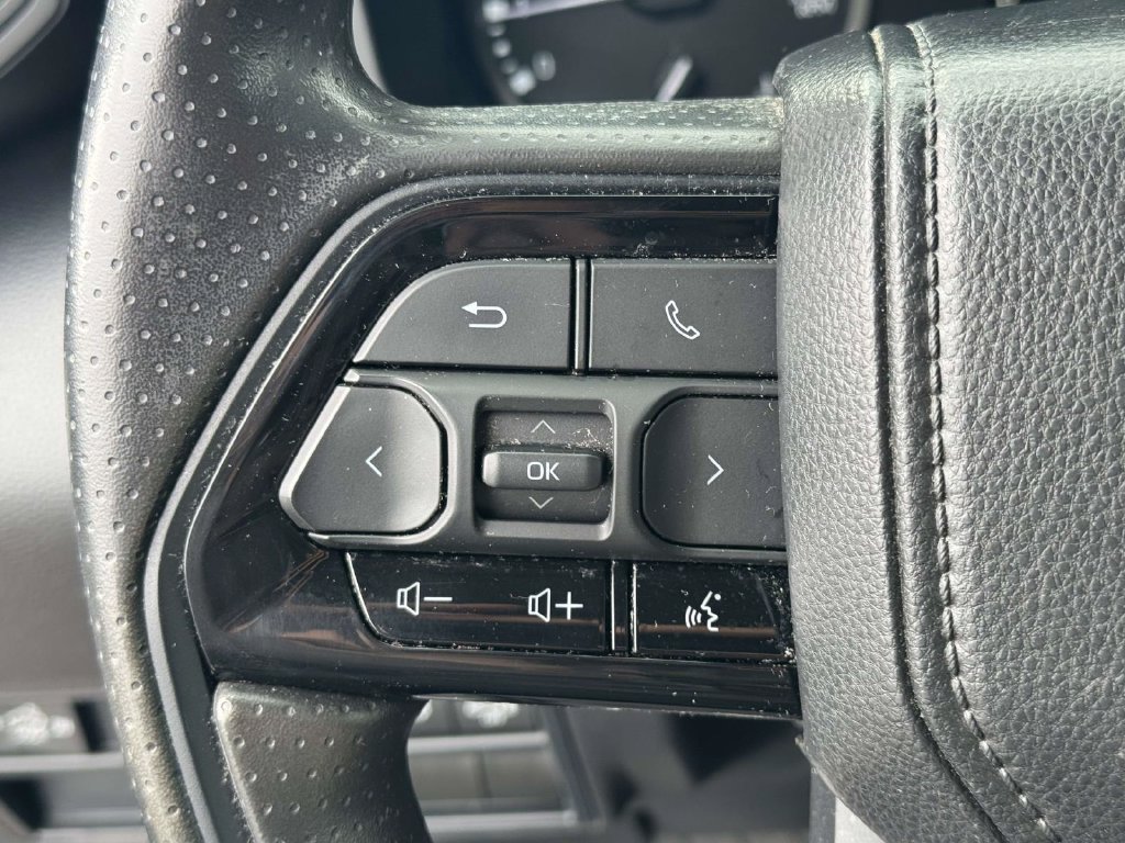 Used 2024 Toyota Tundra SR5 w/ SR5 Convenience Package AWD/4WD image 22