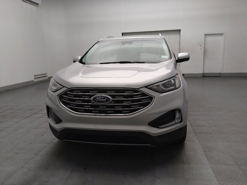 Used 2019 Ford Edge Titanium FWD image 15
