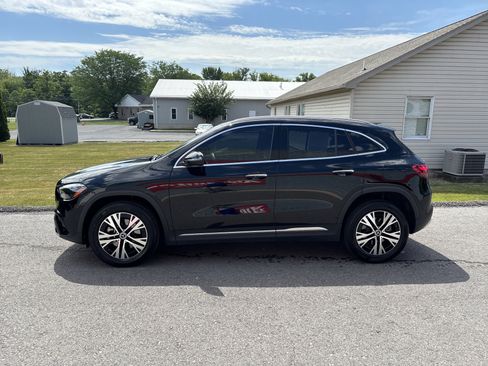 Used 2024 Mercedes-Benz GLA 250 4MATIC image 7