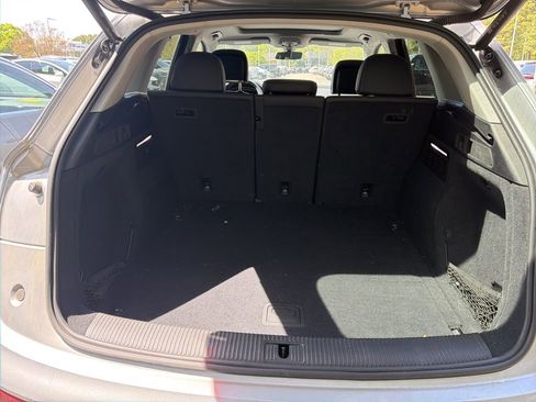 Used 2023 Audi Q5 2.0T Premium Plus w/ Premium Plus Package image 17