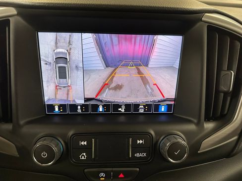 Certified 2022 GMC Terrain AT4 w/ Infotainment Package II image 16