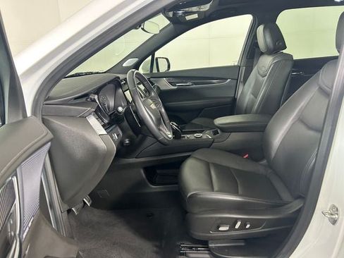 Certified 2024 Cadillac XT6 Sport AWD/4WD image 10