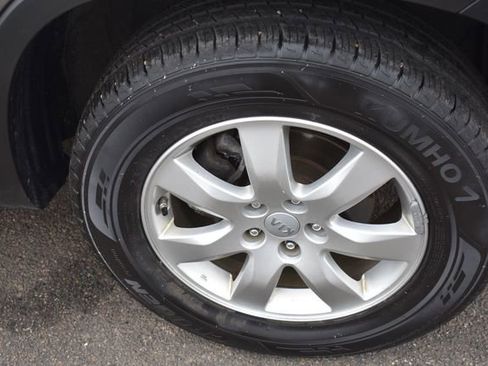 Used 2012 Kia Sorento LX image 11