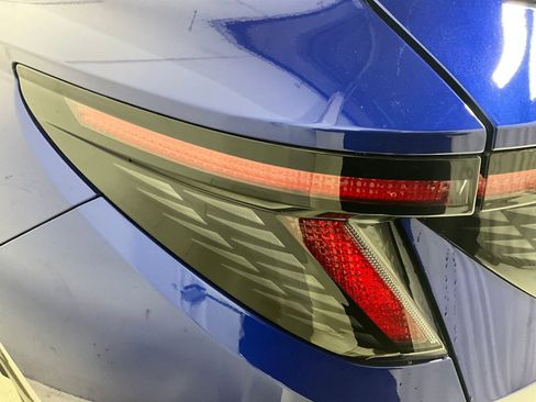 Used 2023 Hyundai Tucson Limited image 25