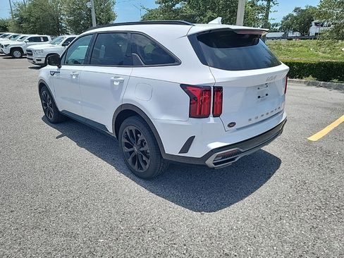 Used 2022 Kia Sorento SX FWD image 4