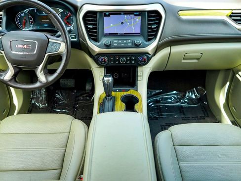 Used 2019 GMC Acadia Denali w/ Technology Package AWD/4WD image 26