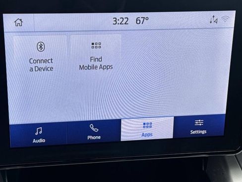 Used 2020 Ford Explorer XLT image 30