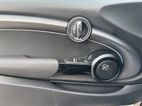 Used 2023 MINI Cooper SE image 14