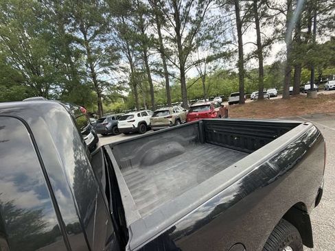 Used 2019 RAM 1500 Express AWD/4WD image 25