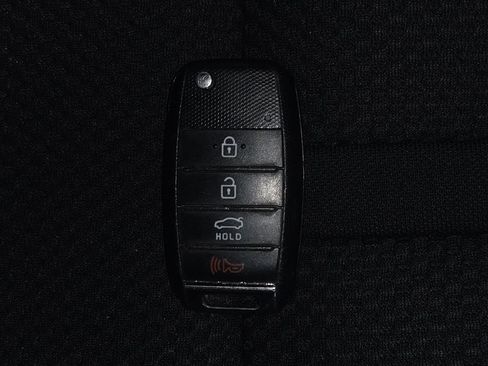 Used 2019 Kia Optima LX FWD image 32