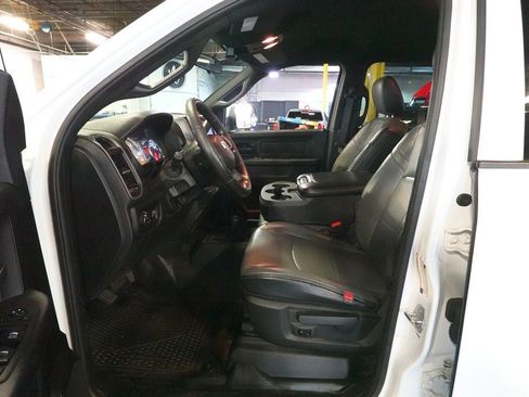 Used 2022 RAM 3500 Tradesman w/ Chrome Appearance Group AWD/4WD image 22