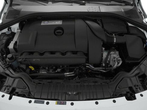 Used 2015 Volvo S60 T5 Premier w/ Convenience Package FWD image 16