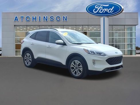 Used 2021 Ford Escape SEL w/ Technology Package AWD/4WD image 3