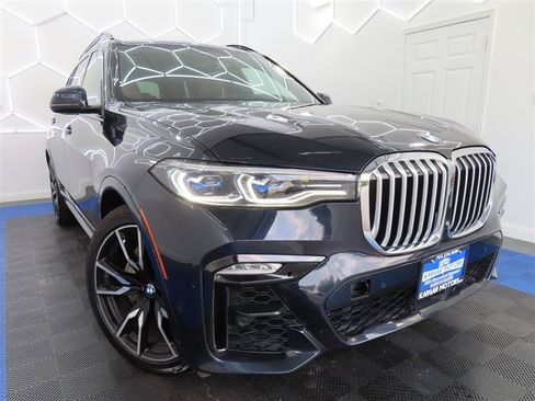 Used 2019 BMW X7 xDrive50i w/ M Sport Package AWD/4WD image 3