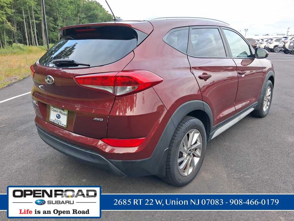 Used 2017 Hyundai Tucson SE w/ SE Popular Package 02 AWD/4WD image 3