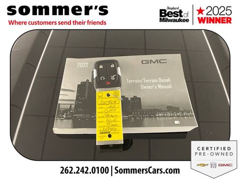 Certified 2022 GMC Terrain SLT w/ Infotainment Package II image 27