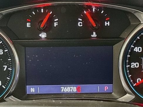 Used 2020 Chevrolet Equinox Premier AWD/4WD image 11