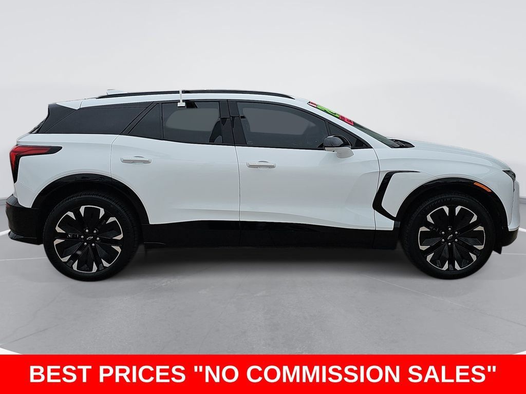Used 2024 Chevrolet Blazer EV RS AWD/4WD image 2