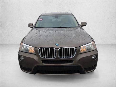 Used 2014 BMW X3 xDrive28i AWD/4WD image 2