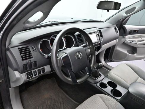 Used 2014 Toyota Tacoma 2WD Access Cab image 12