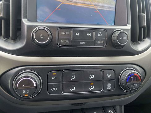 Used 2015 Chevrolet Colorado Z71 image 26