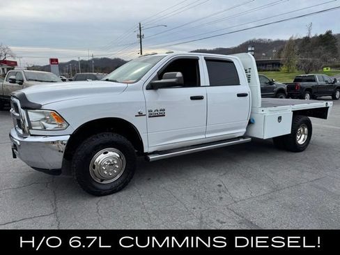 Used 2018 RAM 3500 Tradesman w/ Chrome Appearance Group AWD/4WD image 5