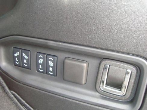 New 2026 Cadillac Vistiq Sport image 27