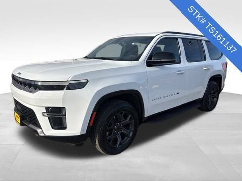 New 2026 Jeep Grand Wagoneer Limited image 4