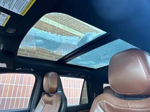 Used 2023 Lincoln Navigator L Reserve image 25