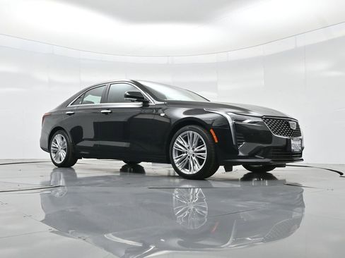 Used 2025 Cadillac CT4 Premium Luxury image 44