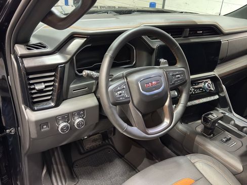 Used 2025 GMC Sierra 1500 AT4 w/ AT4 Premium Package image 20