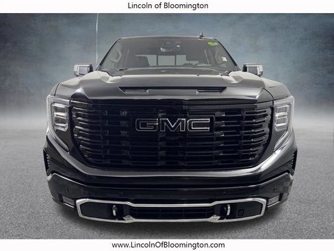 Used 2025 GMC Sierra 1500 Denali w/ Denali Reserve Package AWD/4WD image 9