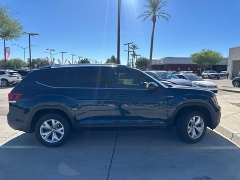 Used 2018 Volkswagen Atlas SE FWD image 4