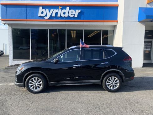 Used 2018 Nissan Rogue SV FWD image 14