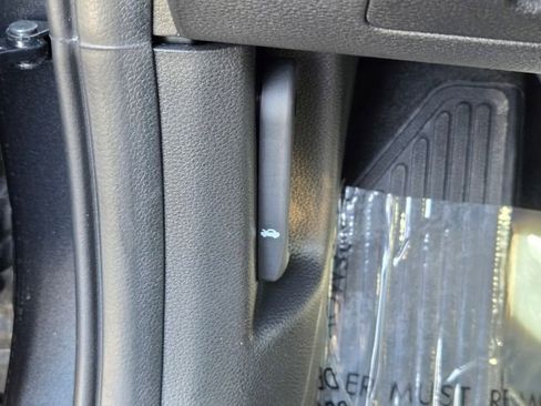 New 2026 Kia Seltos SX image 17