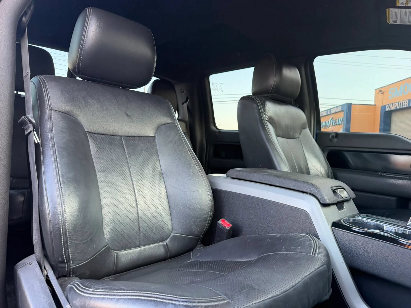Used 2012 Ford F150 FX4 w/ FX Luxury Pkg AWD/4WD image 16