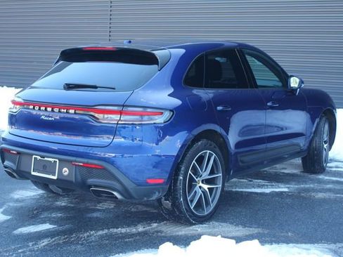Used 2022 Porsche Macan image 8